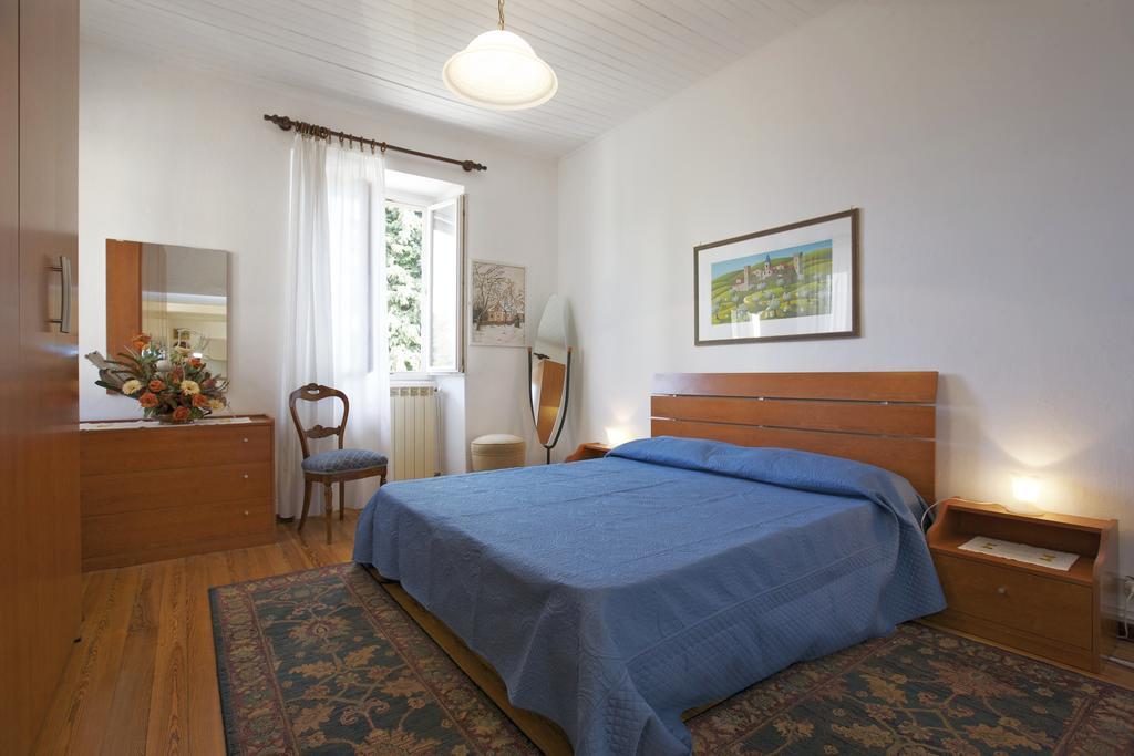 Apartamento Piazzale Italia Oggebbio Exterior foto