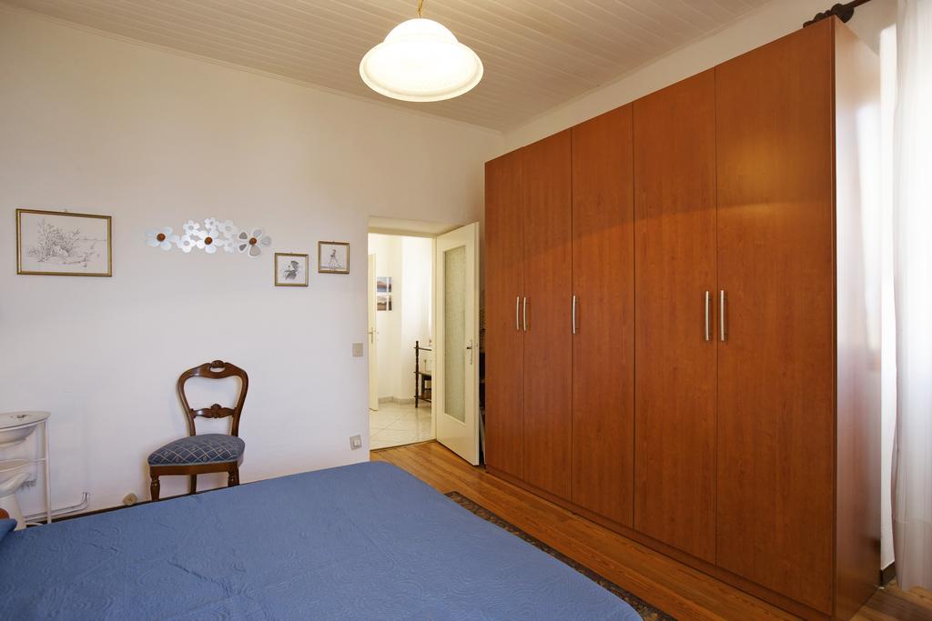 Apartamento Piazzale Italia Oggebbio Exterior foto